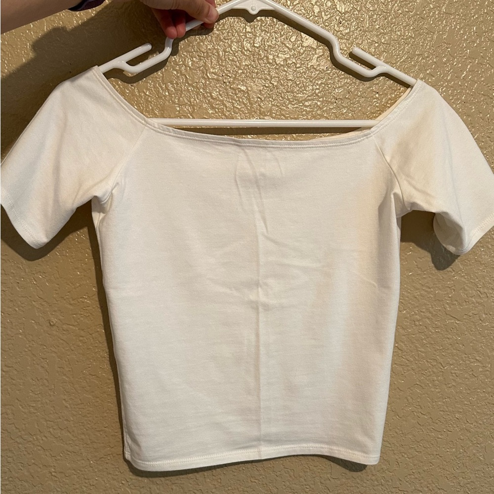 Abercrombie & Fitch Off the Shoulder Top